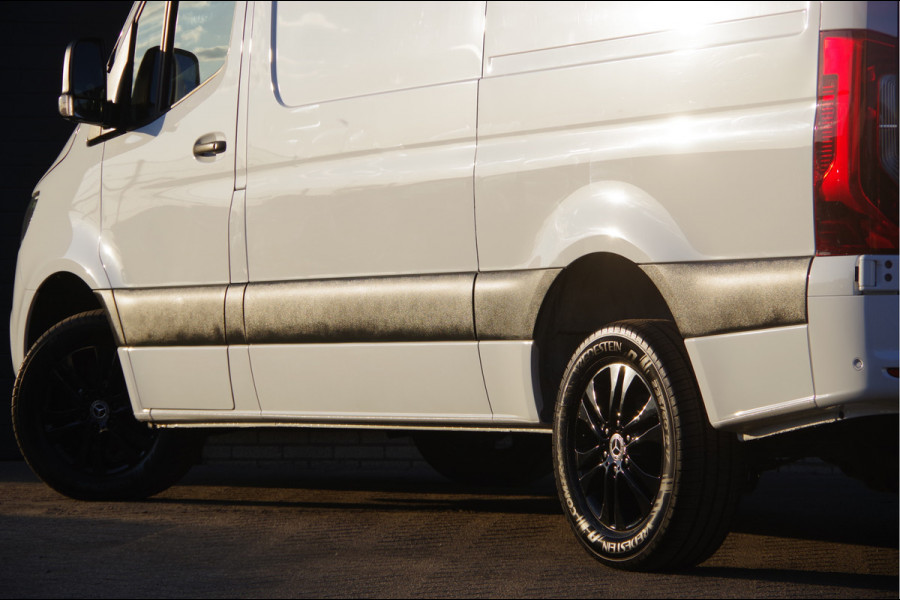 Mercedes-Benz Sprinter 319 3.0 CDI V6 L2H1 AUT. LED, 3.5T TREKHAAK, CAMERA, NAVI, APPLE CARPLAY, ZONNEKLEP, GEVEERDE BEST. STOEL