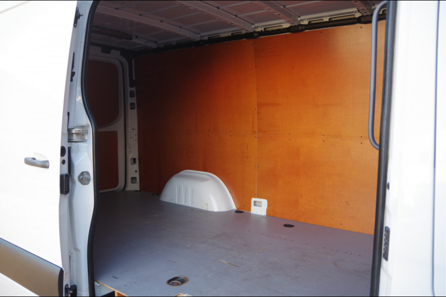 Mercedes-Benz Sprinter 319 3.0 CDI V6 L2H1 AUT. LED, 3.5T TREKHAAK, CAMERA, NAVI, APPLE CARPLAY, ZONNEKLEP, GEVEERDE BEST. STOEL