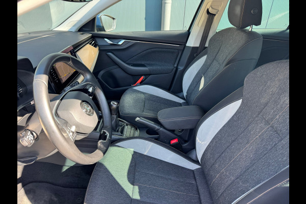 Škoda SCALA 1.0 TSI * AppleCarPlay * Cruise * PDC * Trekhaak * Visueel Cockpit *