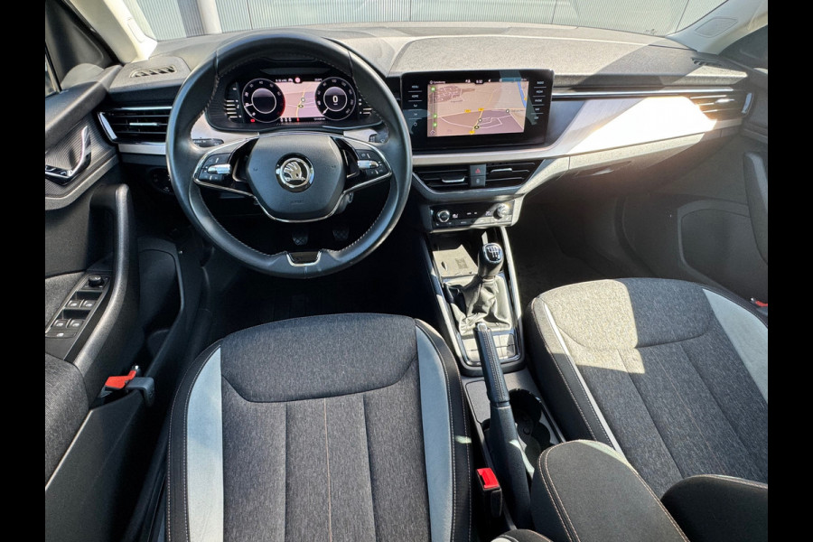 Škoda SCALA 1.0 TSI * AppleCarPlay * Cruise * PDC * Trekhaak * Visueel Cockpit *