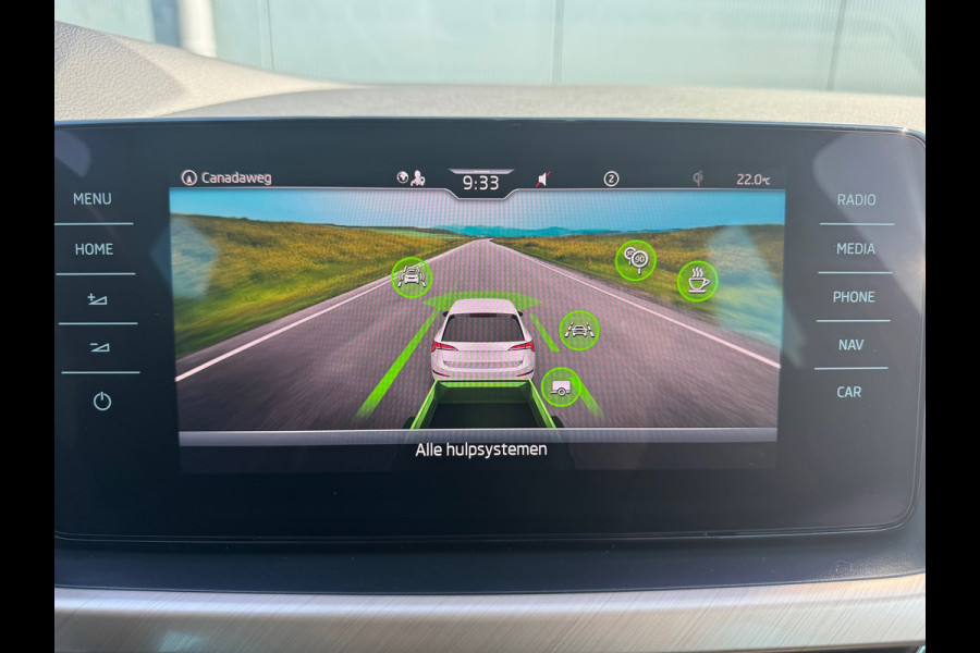 Škoda SCALA 1.0 TSI * AppleCarPlay * Cruise * PDC * Trekhaak * Visueel Cockpit *