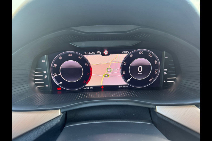 Škoda SCALA 1.0 TSI * AppleCarPlay * Cruise * PDC * Trekhaak * Visueel Cockpit *