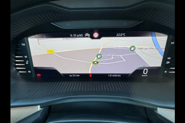 Škoda SCALA 1.0 TSI * AppleCarPlay * Cruise * PDC * Trekhaak * Visueel Cockpit *