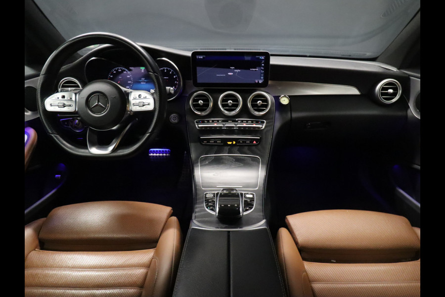 Mercedes-Benz C-Klasse Coupé 200 AMG [SFEERVERLICHTING, APPLE CARPLAY, ANDROID, CAMERA, VOL LEDER, CRUISE, STOELEN ELEKTRISCH, FLIPPERS, NIEUWSTAAT]
