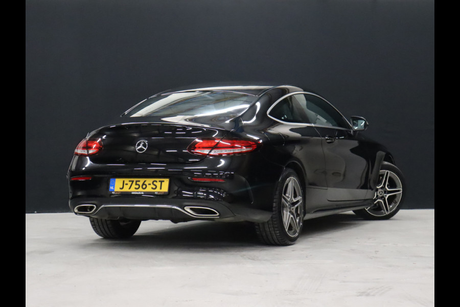 Mercedes-Benz C-Klasse Coupé 200 AMG [SFEERVERLICHTING, APPLE CARPLAY, ANDROID, CAMERA, VOL LEDER, CRUISE, STOELEN ELEKTRISCH, FLIPPERS, NIEUWSTAAT]