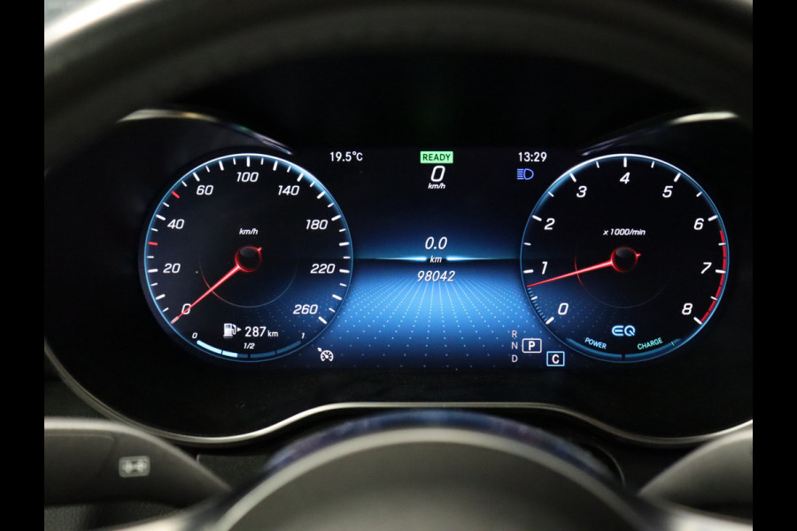 Mercedes-Benz C-Klasse Coupé 200 AMG [SFEERVERLICHTING, APPLE CARPLAY, ANDROID, CAMERA, VOL LEDER, CRUISE, STOELEN ELEKTRISCH, FLIPPERS, NIEUWSTAAT]
