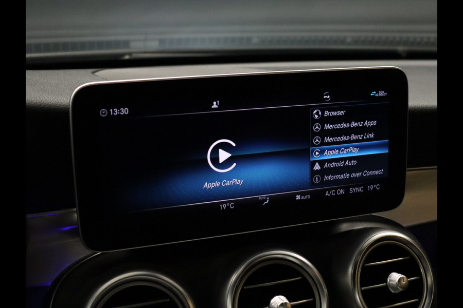 Mercedes-Benz C-Klasse Coupé 200 AMG [SFEERVERLICHTING, APPLE CARPLAY, ANDROID, CAMERA, VOL LEDER, CRUISE, STOELEN ELEKTRISCH, FLIPPERS, NIEUWSTAAT]