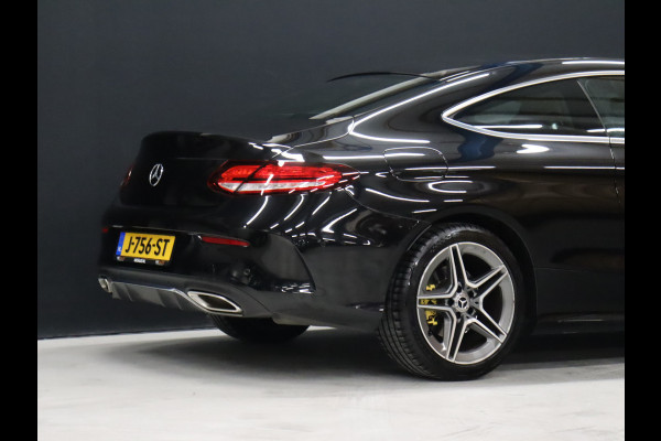 Mercedes-Benz C-Klasse Coupé 200 AMG [SFEERVERLICHTING, APPLE CARPLAY, ANDROID, CAMERA, VOL LEDER, CRUISE, STOELEN ELEKTRISCH, FLIPPERS, NIEUWSTAAT]