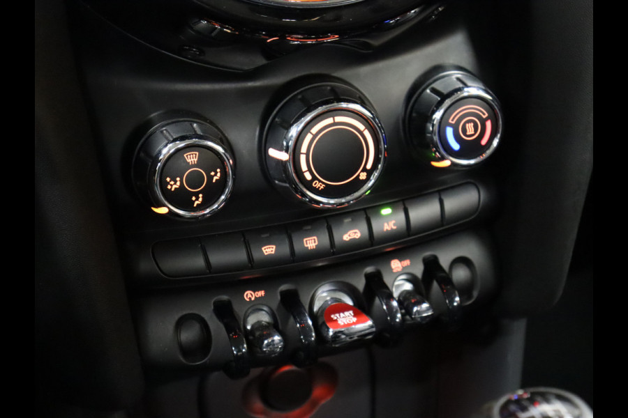 MINI Mini 1.5 One Sport [APPLE CARPLAY, CRUISE CONTROL, JCW VELGEN, CLIMATE CONTROL, NAVIGATIE, NIEUWSTAAT]
