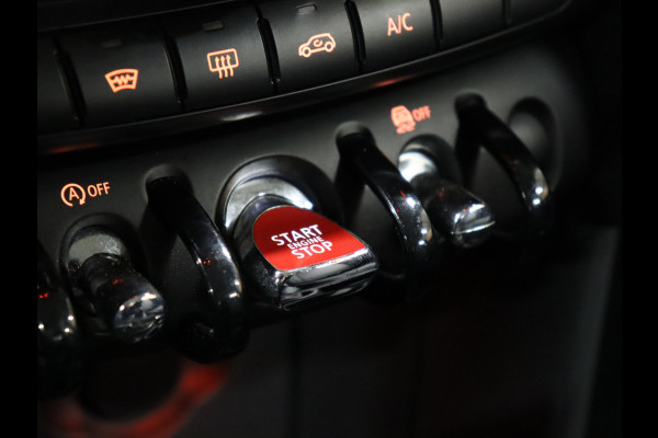 MINI Mini 1.5 One Sport [APPLE CARPLAY, CRUISE CONTROL, JCW VELGEN, CLIMATE CONTROL, NAVIGATIE, NIEUWSTAAT]