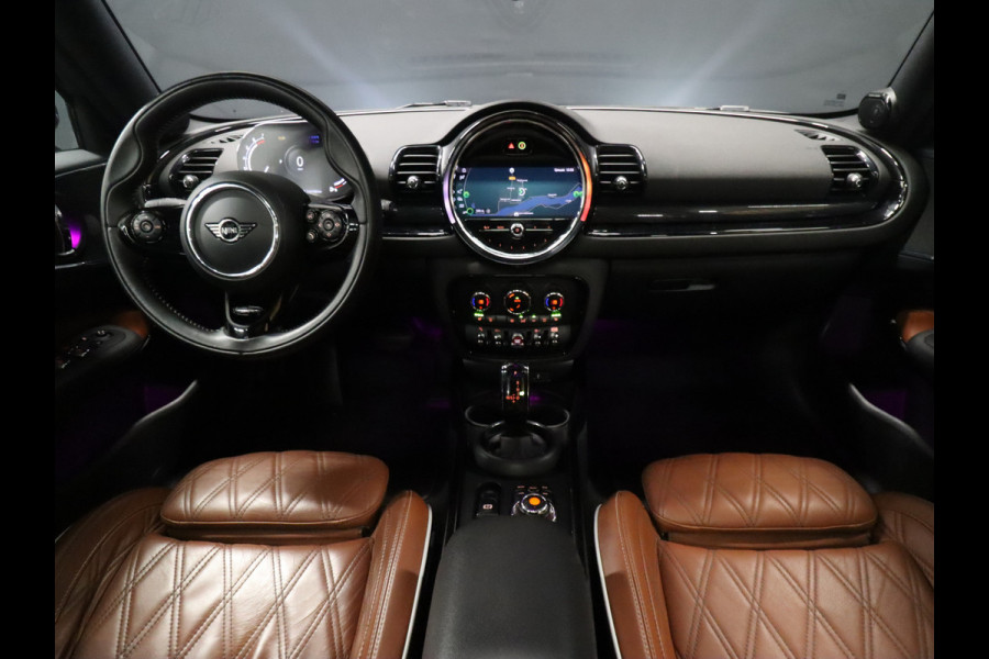 MINI Clubman 1.5 Cooper Richmond Park Edition DIGITAL DASH, CRUISE CONTROL, APPLE CARPLAY, SCHUIFKANTELDAK, HARMAN KARDON AUDIO,  VOL LEDER, PDC, STOELVERWARMING, NAVIGATIE, NIEUWSTAAT]