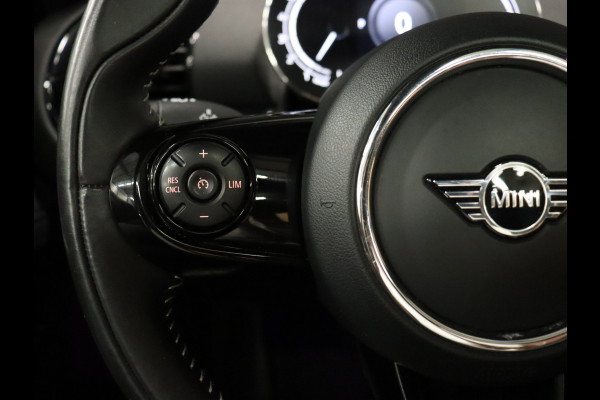 MINI Clubman 1.5 Cooper Richmond Park Edition DIGITAL DASH, CRUISE CONTROL, APPLE CARPLAY, SCHUIFKANTELDAK, HARMAN KARDON AUDIO,  VOL LEDER, PDC, STOELVERWARMING, NAVIGATIE, NIEUWSTAAT]