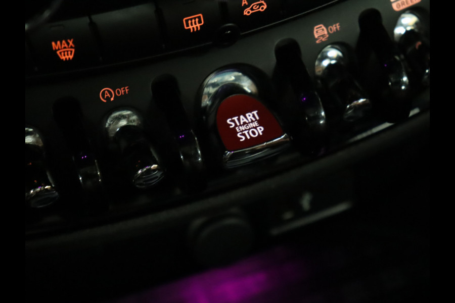 MINI Clubman 1.5 Cooper Richmond Park Edition DIGITAL DASH, CRUISE CONTROL, APPLE CARPLAY, SCHUIFKANTELDAK, HARMAN KARDON AUDIO,  VOL LEDER, PDC, STOELVERWARMING, NAVIGATIE, NIEUWSTAAT]