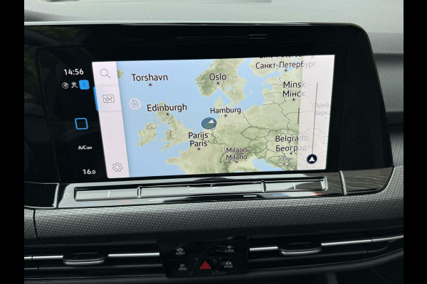 Volkswagen Golf 1.5 eTSI R-Line Automaat | Panoramadak | LED | Black Style | Harman/Kardon HiFi | Achteruitrijcamera | Sfeerverlichting | Trekha