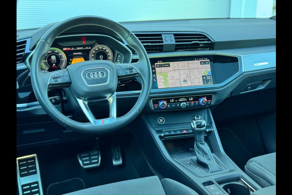 Audi Q3 Sportback 45 TFSI e S Edition Pano/Keyless/Matrix