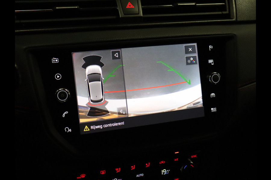 Seat Ibiza 1.0 TSI FR Business Intense [ADAPTIVE CRUISE CONTROL, APPLE CARPLAY, CAMERA, DIGITAL DASH, FLIPPERS, PDC V+A, CLIMATE CONTROL, NAVIGATIE,NIEUWSTAAT]