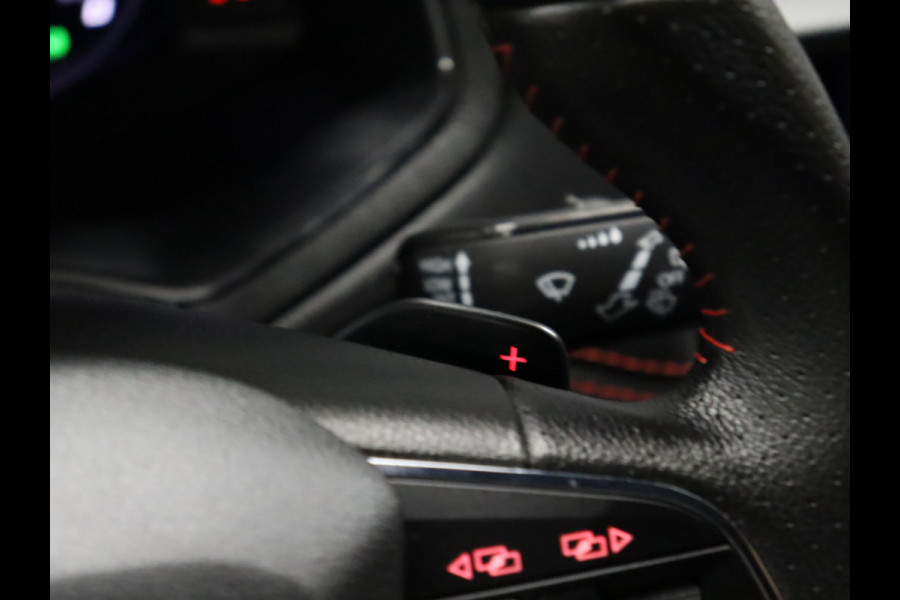 Seat Ibiza 1.0 TSI FR Business Intense [ADAPTIVE CRUISE CONTROL, APPLE CARPLAY, CAMERA, DIGITAL DASH, FLIPPERS, PDC V+A, CLIMATE CONTROL, NAVIGATIE,NIEUWSTAAT]
