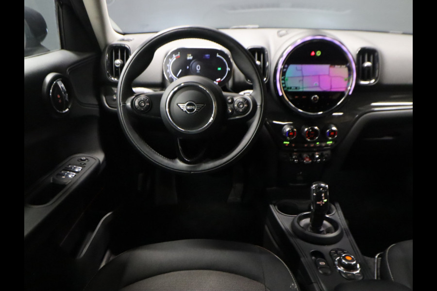 MINI Countryman 1.5 Cooper Business Edition [DIGITAL DASH, CRUISE CONTROL, APPLE CARPLAY, CAMERA + PDC ACHTER, NAVIGATIE, NIEUWSTAAT]