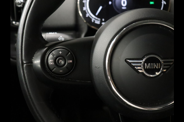 MINI Countryman 1.5 Cooper Business Edition [DIGITAL DASH, CRUISE CONTROL, APPLE CARPLAY, CAMERA + PDC ACHTER, NAVIGATIE, NIEUWSTAAT]