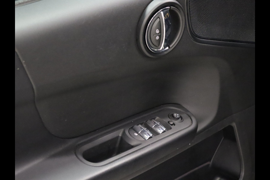 MINI Countryman 1.5 Cooper Business Edition [DIGITAL DASH, CRUISE CONTROL, APPLE CARPLAY, CAMERA + PDC ACHTER, NAVIGATIE, NIEUWSTAAT]