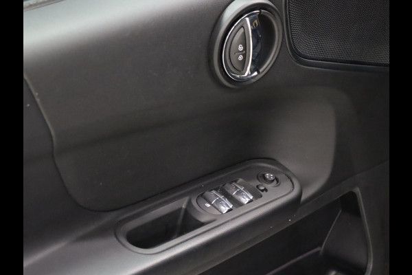 MINI Countryman 1.5 Cooper Business Edition [DIGITAL DASH, CRUISE CONTROL, APPLE CARPLAY, CAMERA + PDC ACHTER, NAVIGATIE, NIEUWSTAAT]