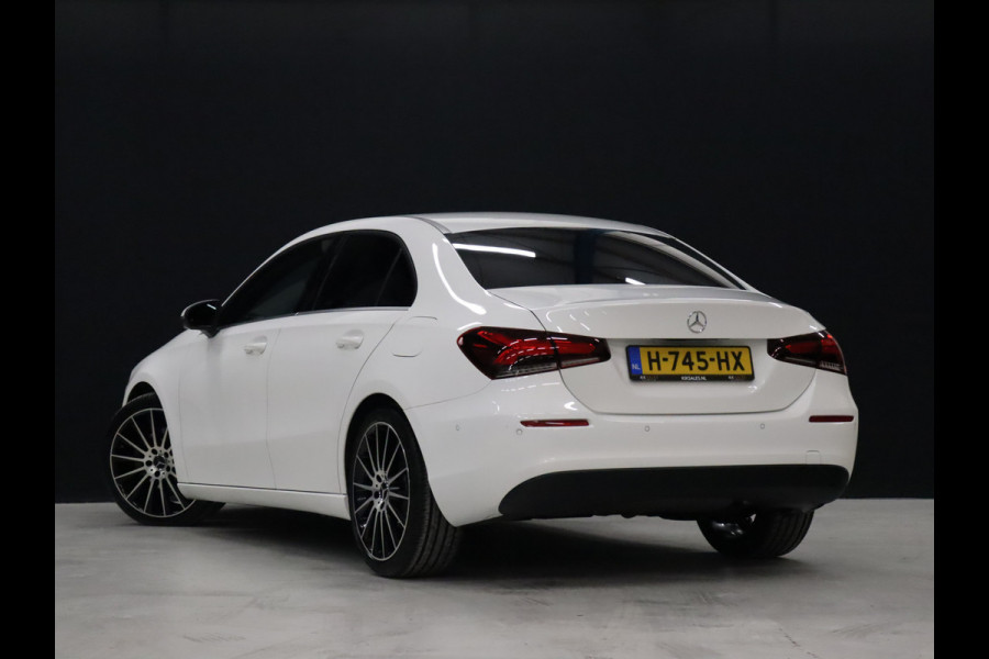Mercedes-Benz A-Klasse 200 Business Solution [APPLE CARPLAY, ANDROID, SPORTSTOELEN, CAMERA, CRUISE CONTROL, CLIMATE CONTROL, 18" LM VELG, NIEUWSTAAT]
