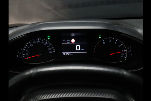 Peugeot 208 1.2 PureTech Sport [CRUISE CONTROL, APPLE CARPLAY, ELEKTRISCHE RAMEN VOOR, NAVIGATIE, NIEUWSTAAT]
