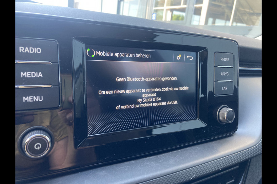 Škoda Kamiq 1.0 TSi 110pk DSG Ambition CLIMA/CARPLAY/CRUISE/LED/PDC
