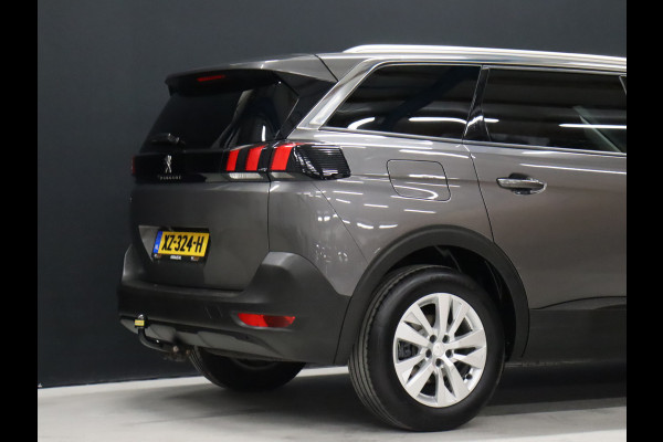 Peugeot 5008 1.2 PureTech Blue Lease Executive 7P [APPLE CARPLAY, CAMERA, TREKHAAK, NAVIGATIE, CRUISE CONTROL, DIGITAL DASH, NIEUWSTAAT]