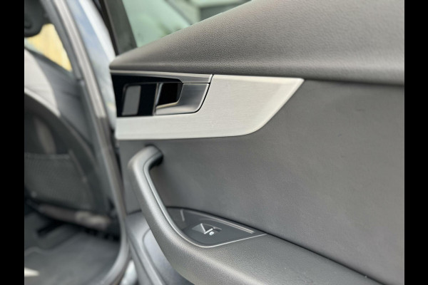 Audi A4 Avant 35 TFSI S edition Automaat | Panoramadak | LED | Sportstoelen | Stoelverwarming | Extra getint glas | 20 inch lichtmetalen