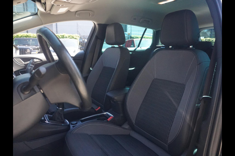 Opel Astra Sports Tourer 1.2 Business Elegance Afn Trekhaak