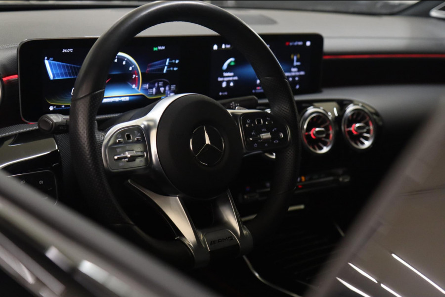 Mercedes-Benz A-Klasse AMG 35 4MATIC PANO/LANEASSIST/BURM/MEMORYST/BOMVOL