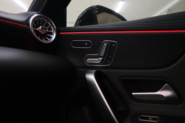 Mercedes-Benz A-Klasse AMG 35 4MATIC PANO/LANEASSIST/BURM/MEMORYST/BOMVOL