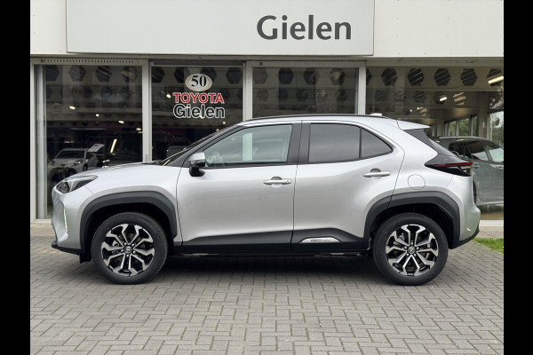 Toyota Yaris Cross 1.5 Hybrid 130PK First Edition Plus | Stoel + Stuurverwarming, Apple CarPlay, Keyless, 17inch, Groot scherm