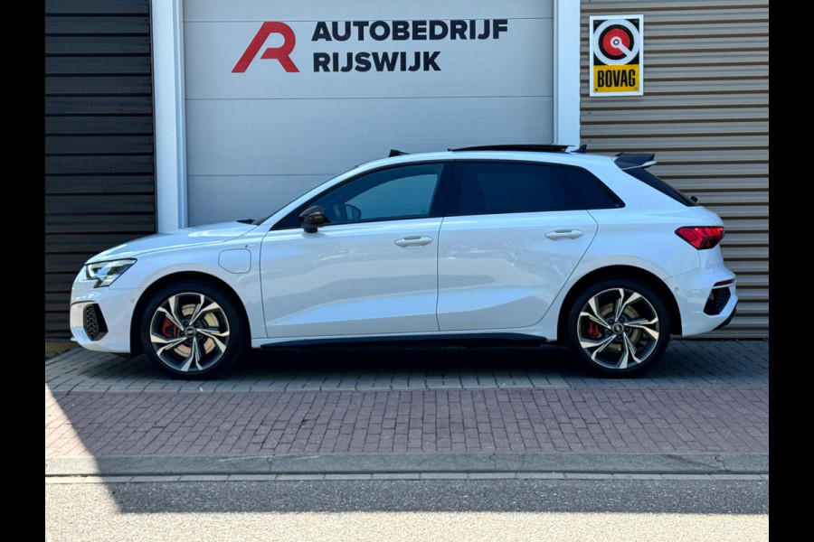 Audi A3 Sportback 45 TFSI e S edition Competition Carbon/Pano/Memory