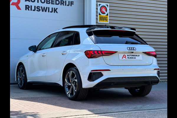 Audi A3 Sportback 45 TFSI e S edition Competition Carbon/Pano/Memory