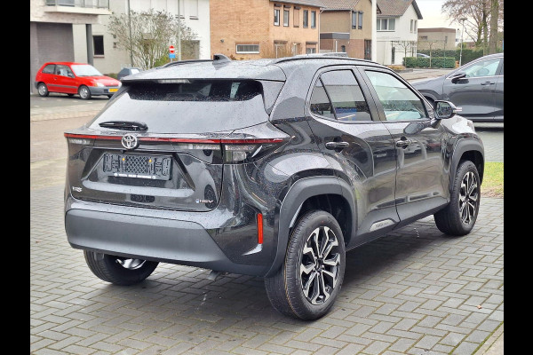 Toyota Yaris Cross 1.5 Hybrid 130PK Dynamic Comfort Pack | Dodehoekherkenning, Parkeersensoren, Stoel + Stuurverwarming, Apple CarPlay, Keyless
