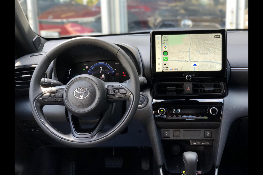 Toyota Yaris Cross 1.5 Hybrid 130PK Dynamic Comfort Pack | Dodehoekherkenning, Parkeersensoren, Stoel + Stuurverwarming, Apple CarPlay, Keyless