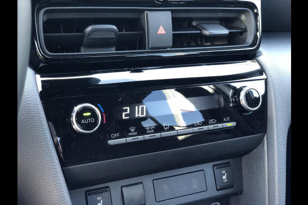 Toyota Yaris Cross 1.5 Hybrid 130PK Dynamic Comfort Pack | Dodehoekherkenning, Parkeersensoren, Stoel + Stuurverwarming, Apple CarPlay, Keyless