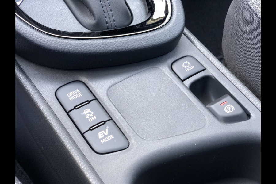 Toyota Yaris Cross 1.5 Hybrid 130PK Dynamic Comfort Pack | Dodehoekherkenning, Parkeersensoren, Stoel + Stuurverwarming, Apple CarPlay, Keyless