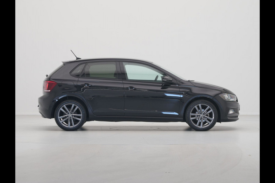 Volkswagen Polo 1.0 TSI 95pk Highline Navigatie 17"lm velgen PDC Privacy glas 321
