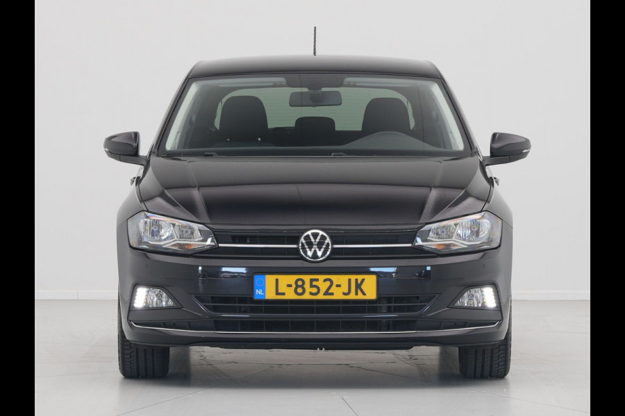 Volkswagen Polo 1.0 TSI 95pk Highline Navigatie 17"lm velgen PDC Privacy glas 321