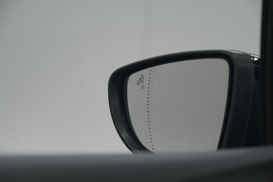 Renault Captur TCe 90 Intens | Trekhaak | Camera | Navigatie | Parkeersensoren