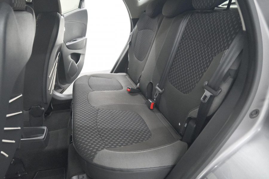 Renault Captur TCe 90 Intens | Trekhaak | Camera | Navigatie | Parkeersensoren