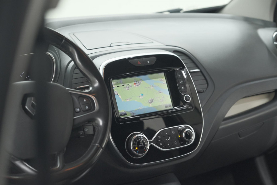 Renault Captur TCe 90 Intens | Trekhaak | Camera | Navigatie | Parkeersensoren