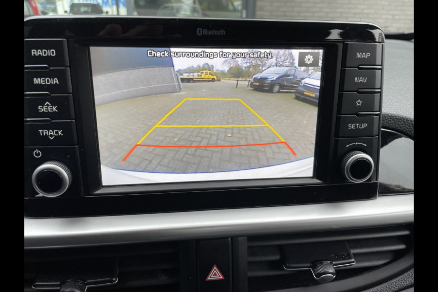 Kia Picanto 1.0 MPi DynamicPlusLine Climate control - Cruise control - Navigatie - Achteruitrijcamera - Multifunctioneel stuurwiel - Apple carplay/Android auto