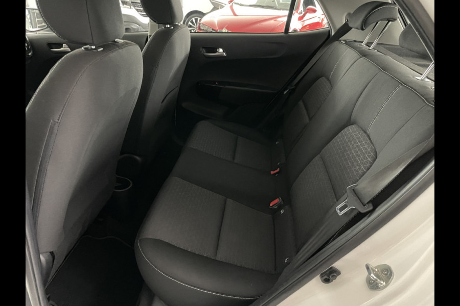 Kia Picanto 1.0 MPi DynamicPlusLine Climate control - Cruise control - Navigatie - Achteruitrijcamera - Multifunctioneel stuurwiel - Apple carplay/Android auto