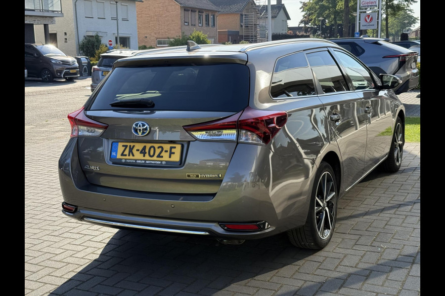 Toyota Auris Touring Sports 1.8 Hybrid Dynamic Ultimate | Eerste eigenaar, 17 inch, Stoelverwarming, Navigatie, Keyless, DAB