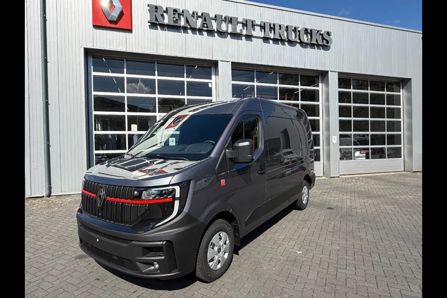 Renault Master RED EDITION L2H2 150PK BPM VRIJ/ CAMERA/ ALL WEATHER BANDEN/ TREKHAAK