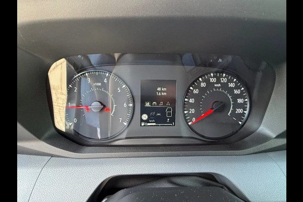 Renault Master RED EDITION L2H2 150PK BPM VRIJ/ CAMERA/ ALL WEATHER BANDEN/ TREKHAAK